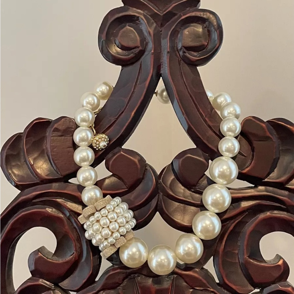 Lenora Dame Gold And Pearl Necklace. Huge Gorgeous Statement Piece